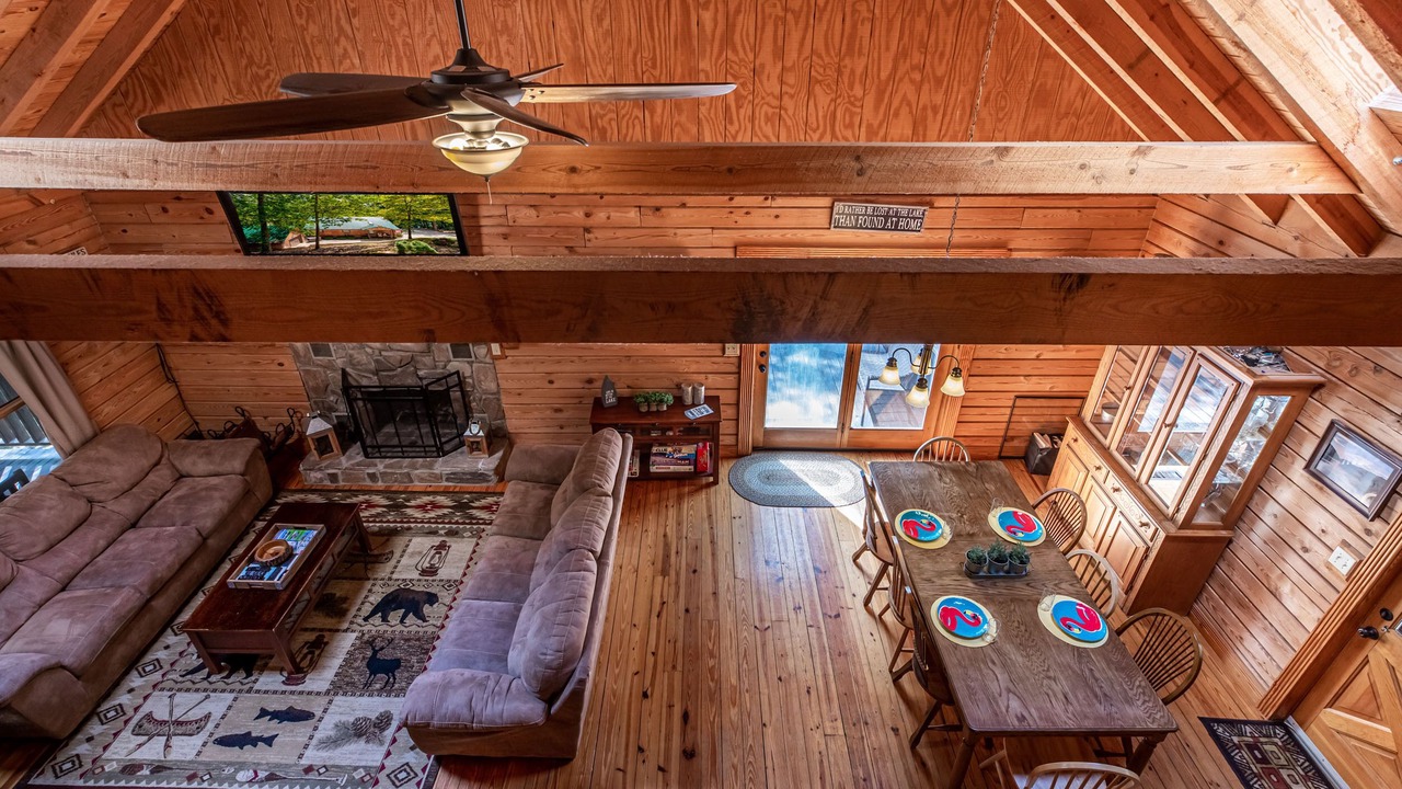 Photo of Livingroom in Big Creek