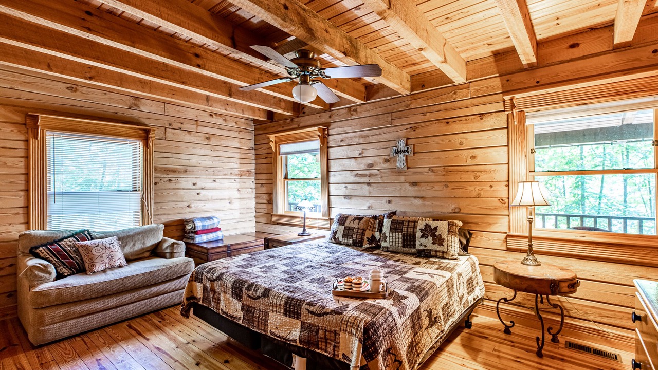 Photo of Bedroom in Big Creek