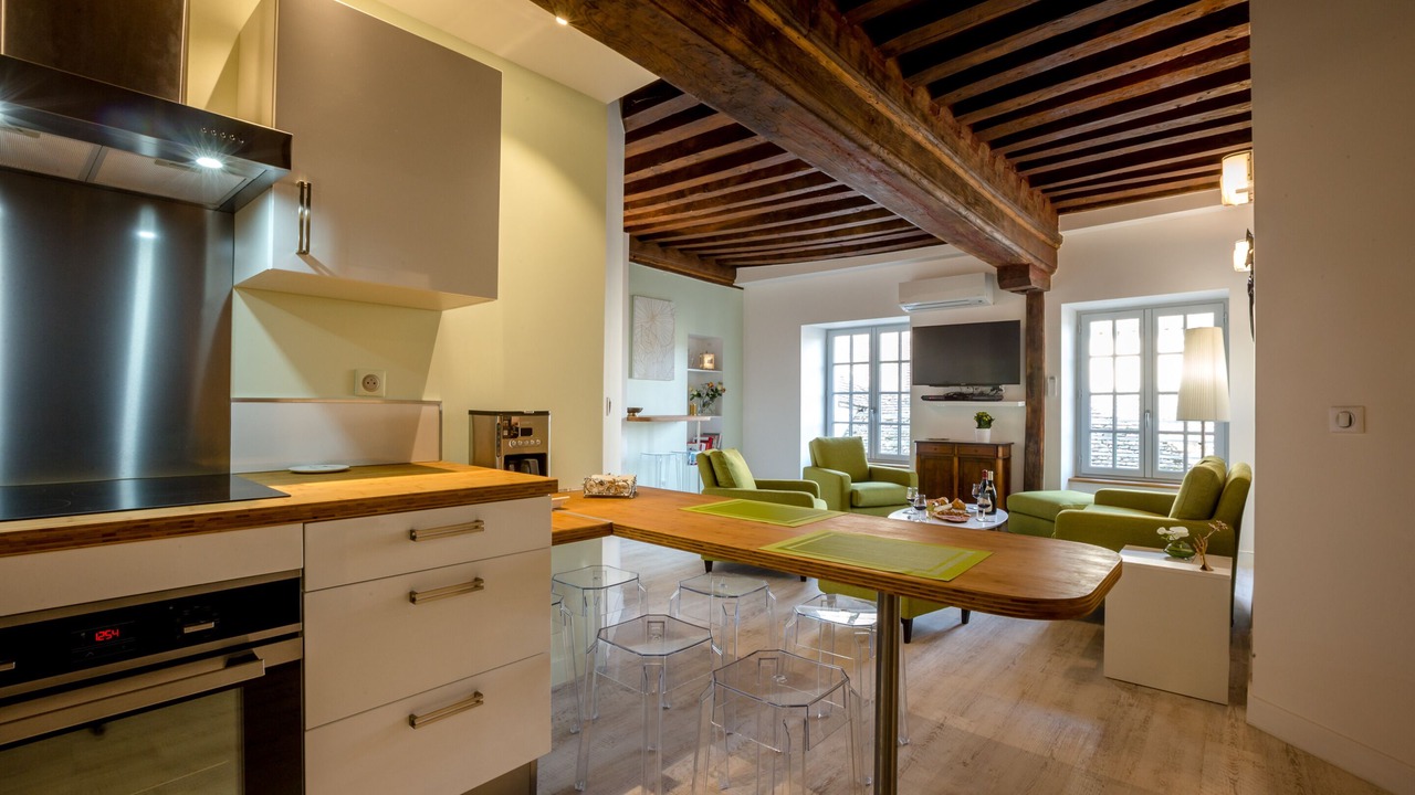 Photo of Kitchen in Beaune City Centre
