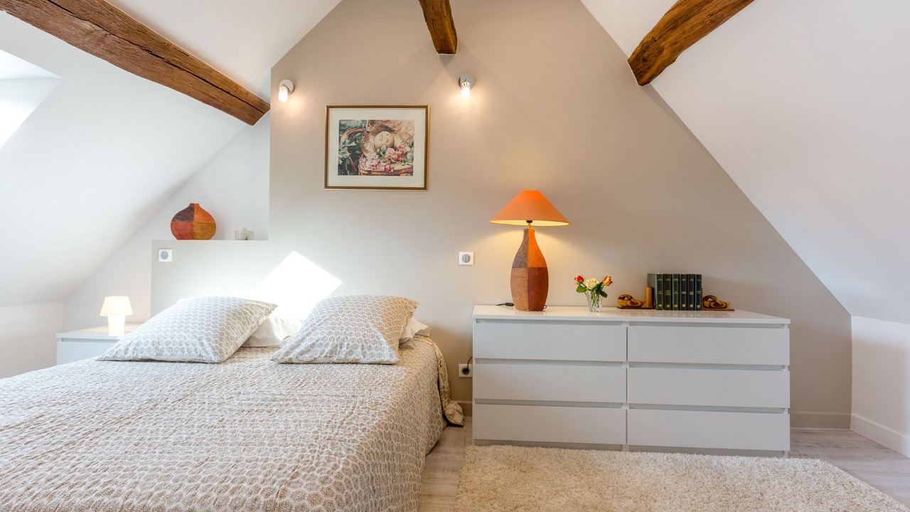 Photo of Bedroom in Beaune City Centre