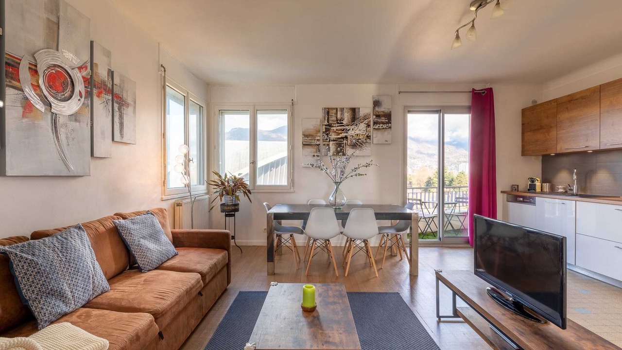 Photo of Livingroom in Quartier Exposition-Bajatiere