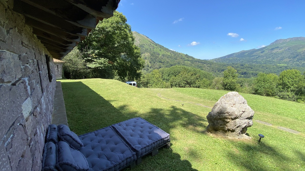 Photo of Outdoor in Sare