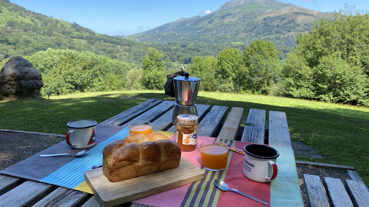 Photo of Outdoor in Sare