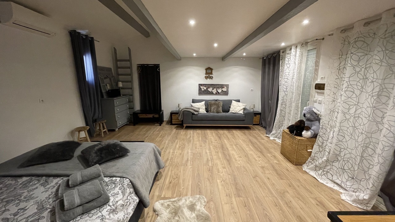 Photo of Bedroom in Trets