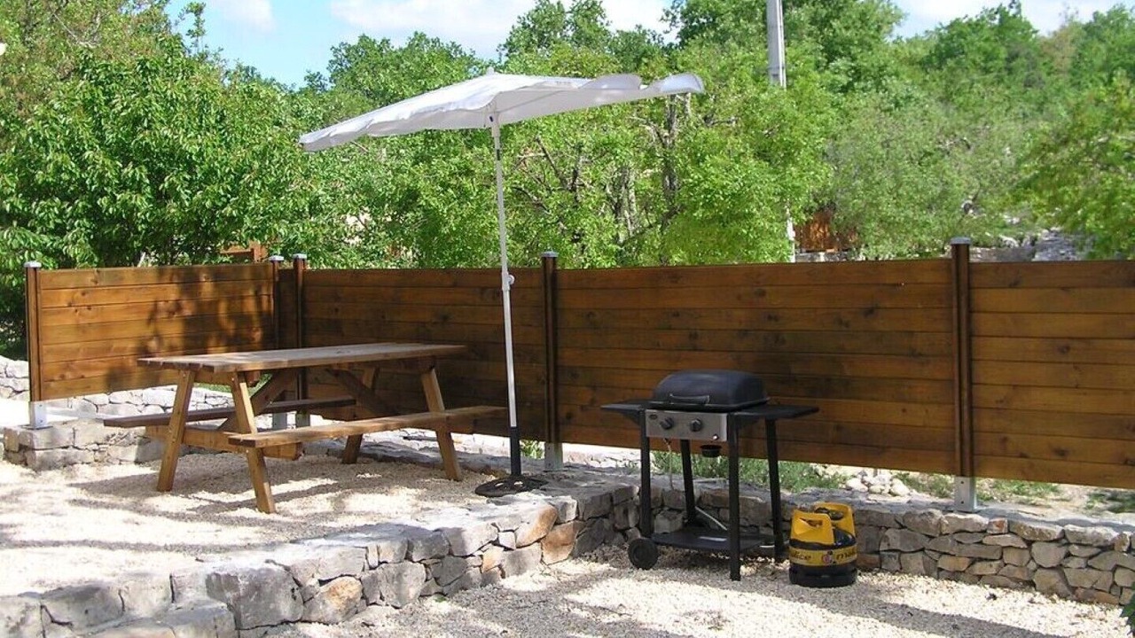 Photo of Outdoor in Saint Alban Auriolles