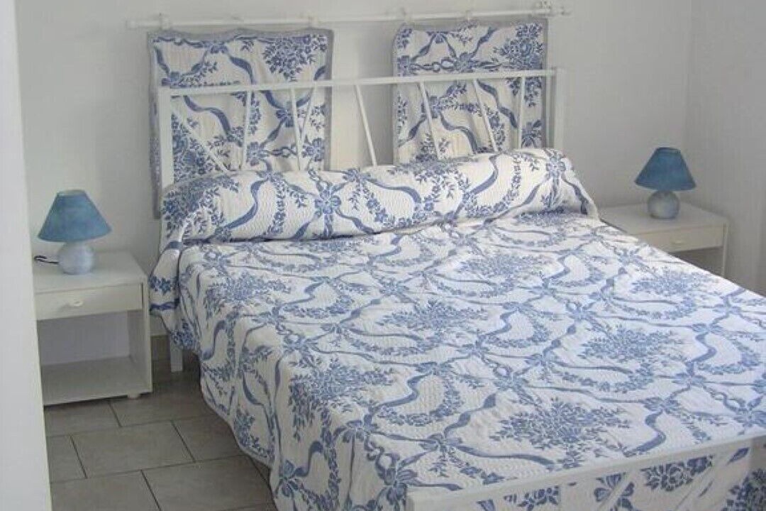 Photo of Bedroom in Saint Alban Auriolles