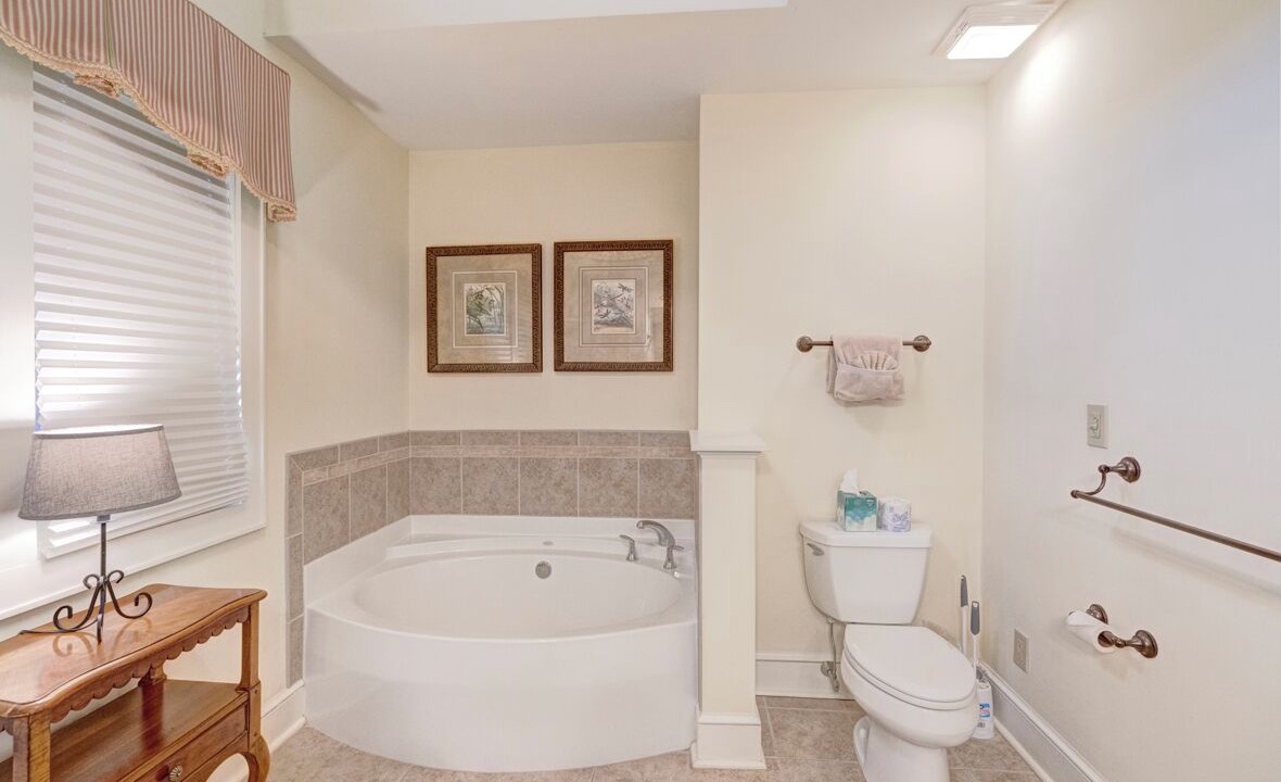 Photo of Bathroom in Foscoe