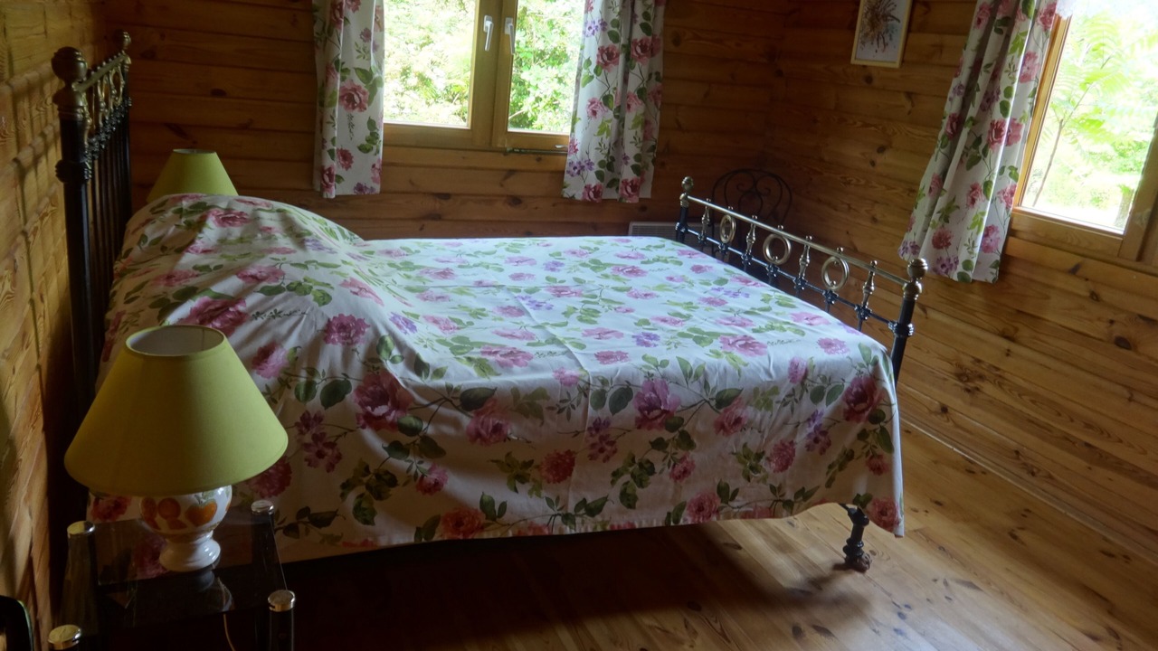 Photo of Bedroom in Doissat
