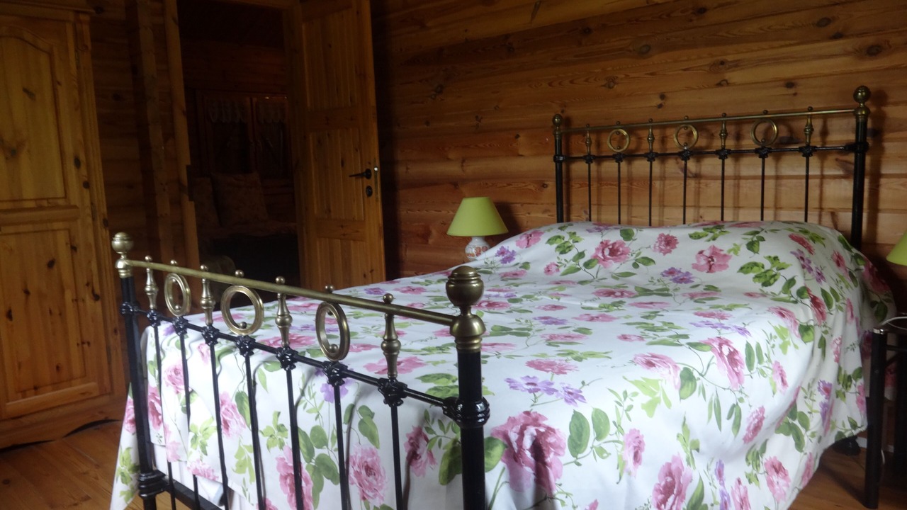 Photo of Bedroom in Doissat