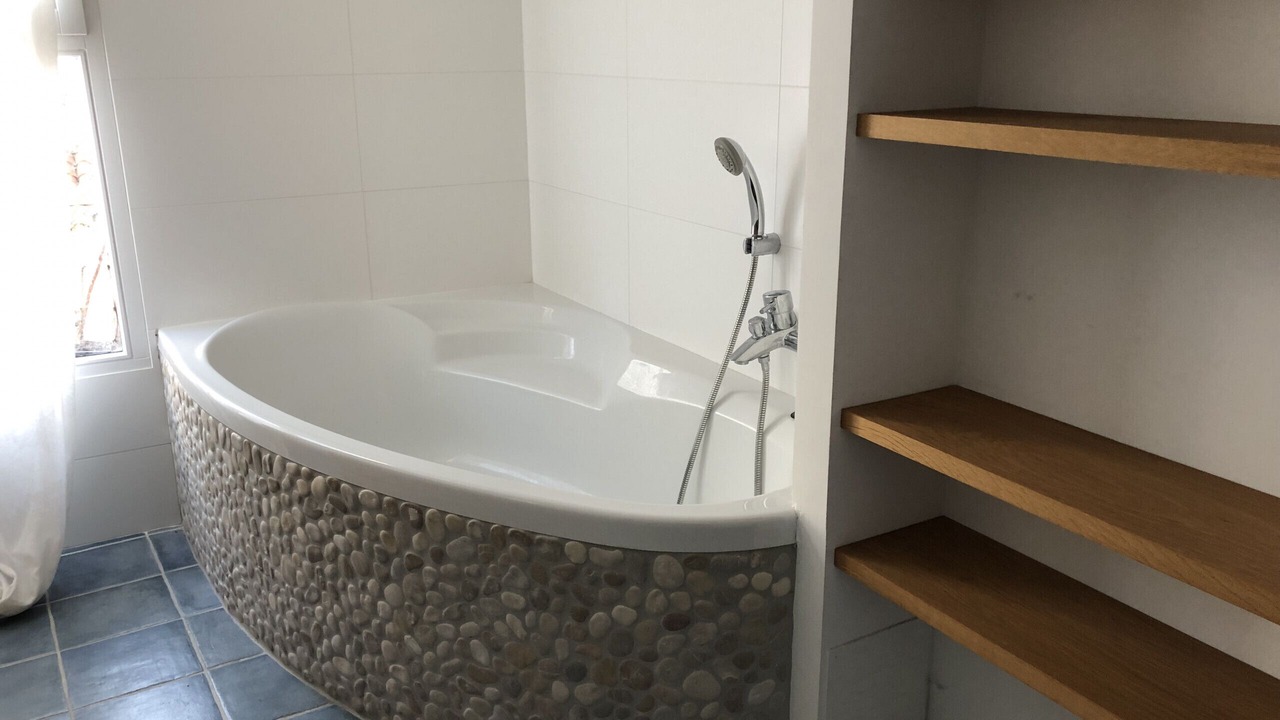 Photo of Bathroom in Le Chateau-d'Oleron