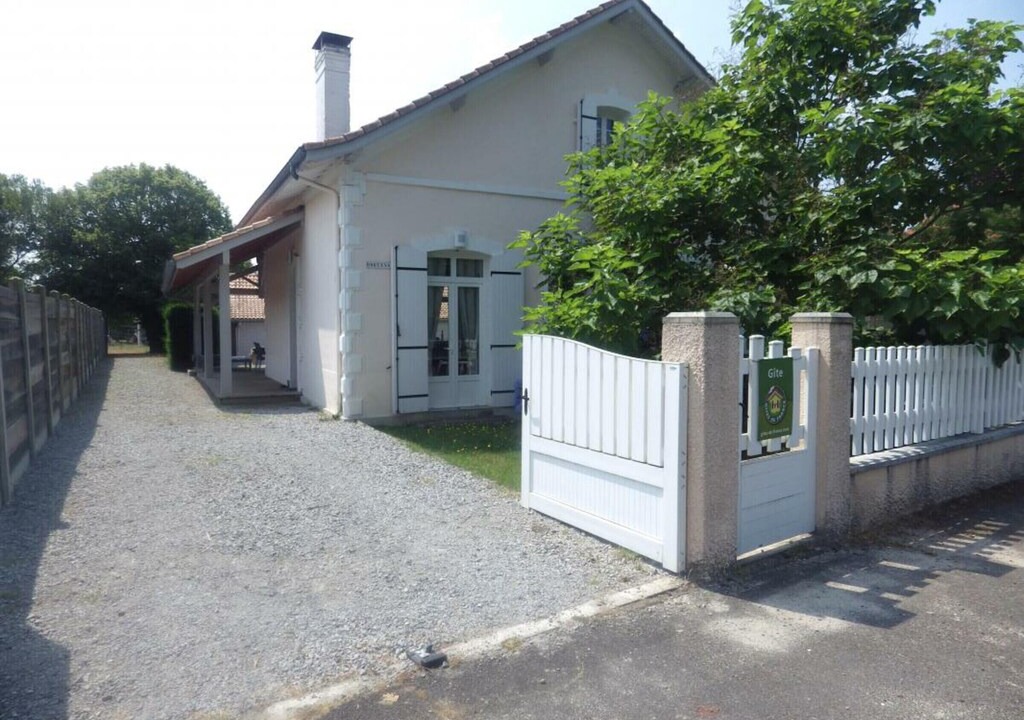 Photo of Buildings in Sainte-Eulalie-en-Born