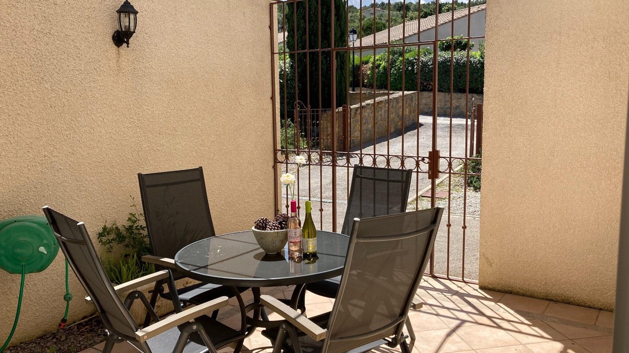 Photo of Patio Balcony in Montbrun-des-Corbieres