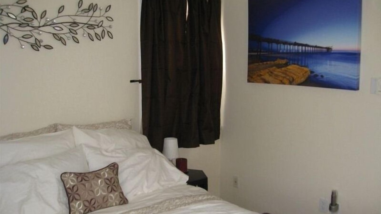 Photo of Bedroom in Ocean Beach