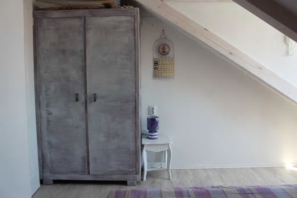 Photo of Bedroom in Pile