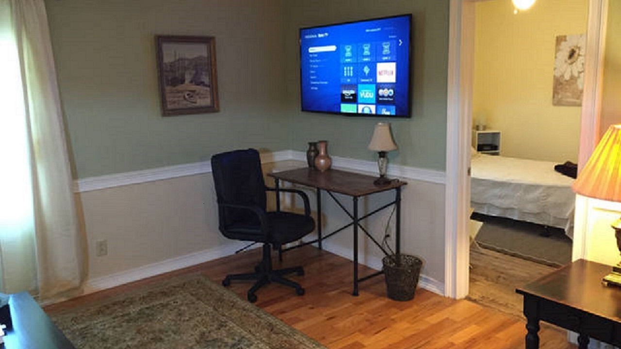 Photo of Bedroom in Waverly