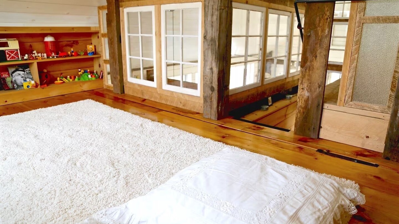 Photo of Others in Red Hook