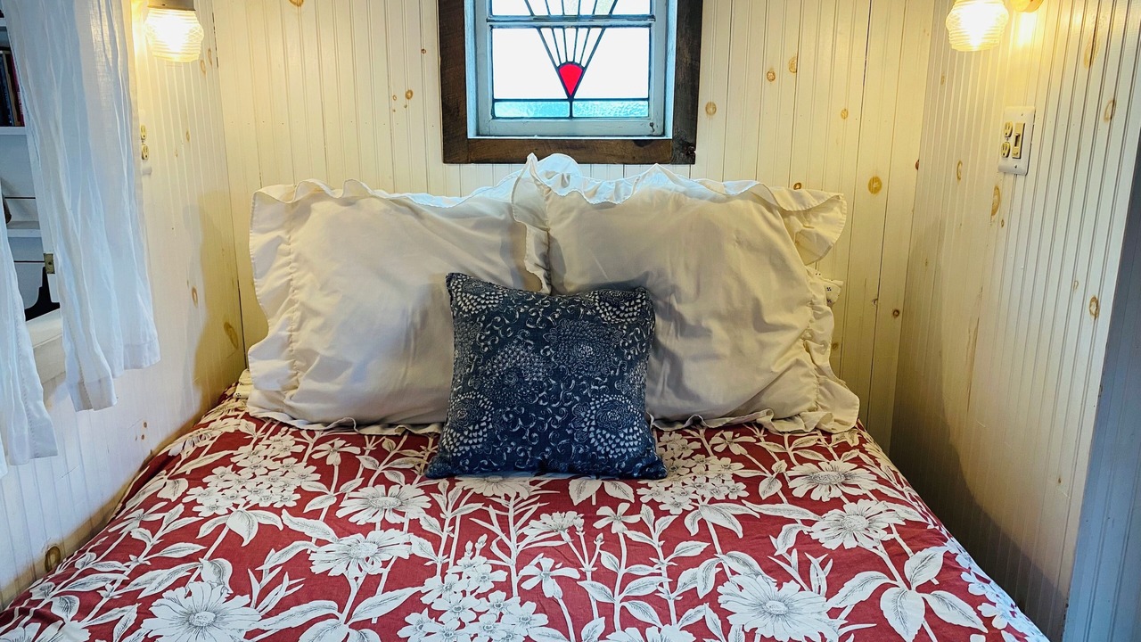 Photo of Others in Red Hook