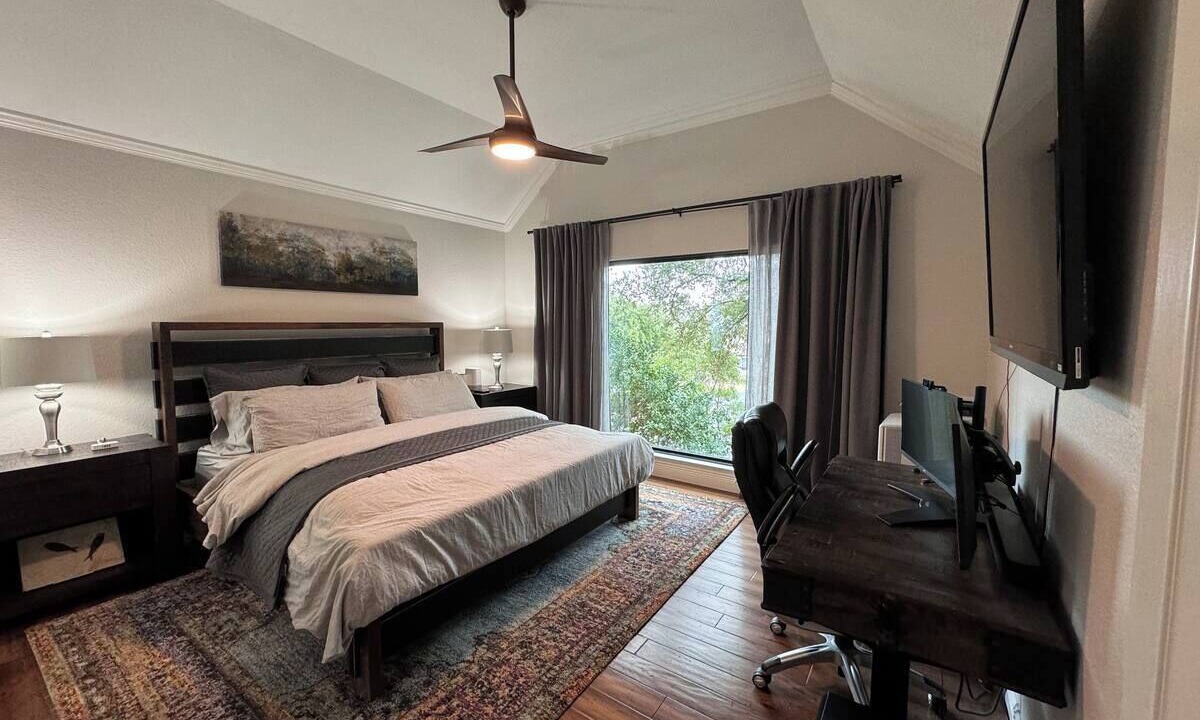 Photo of Bedroom in West Oak Hill