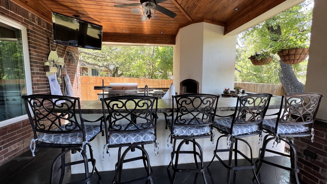 Photo of Outdoor in West Oak Hill