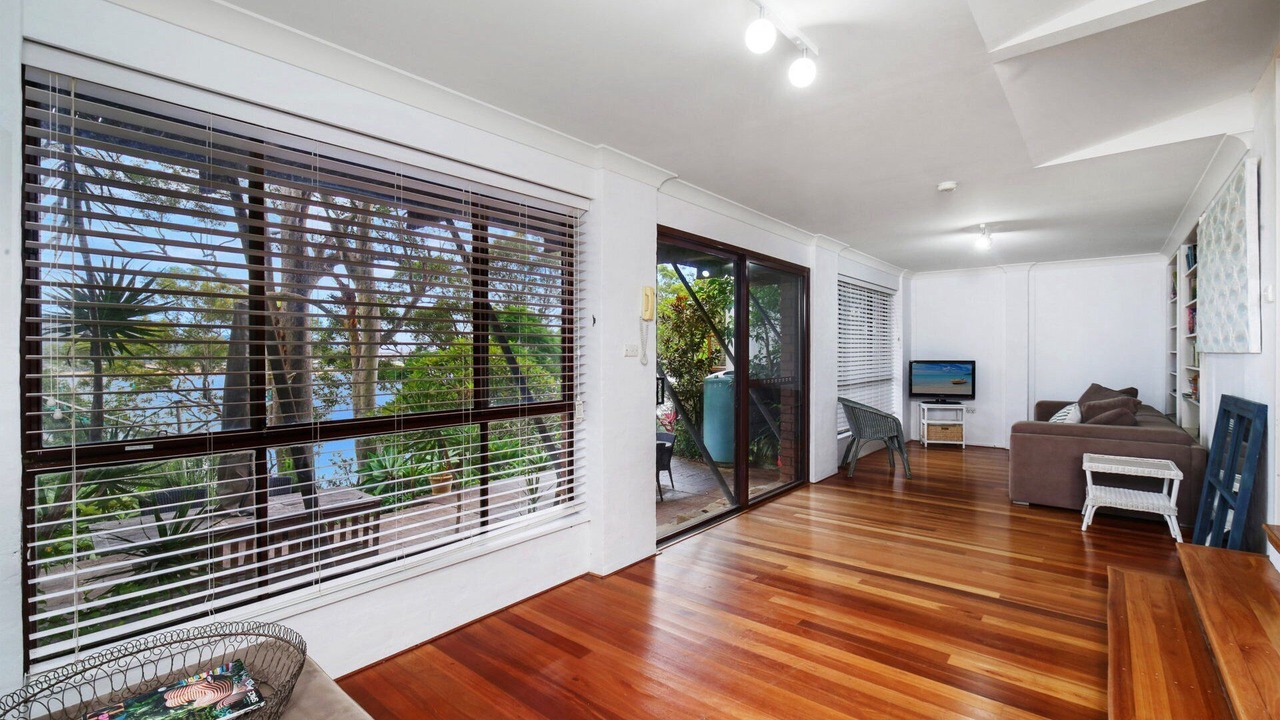 Photo of Livingroom in Pretty Beach Central Coast