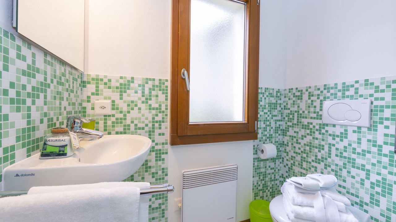 Photo of Bathroom in Pugerna