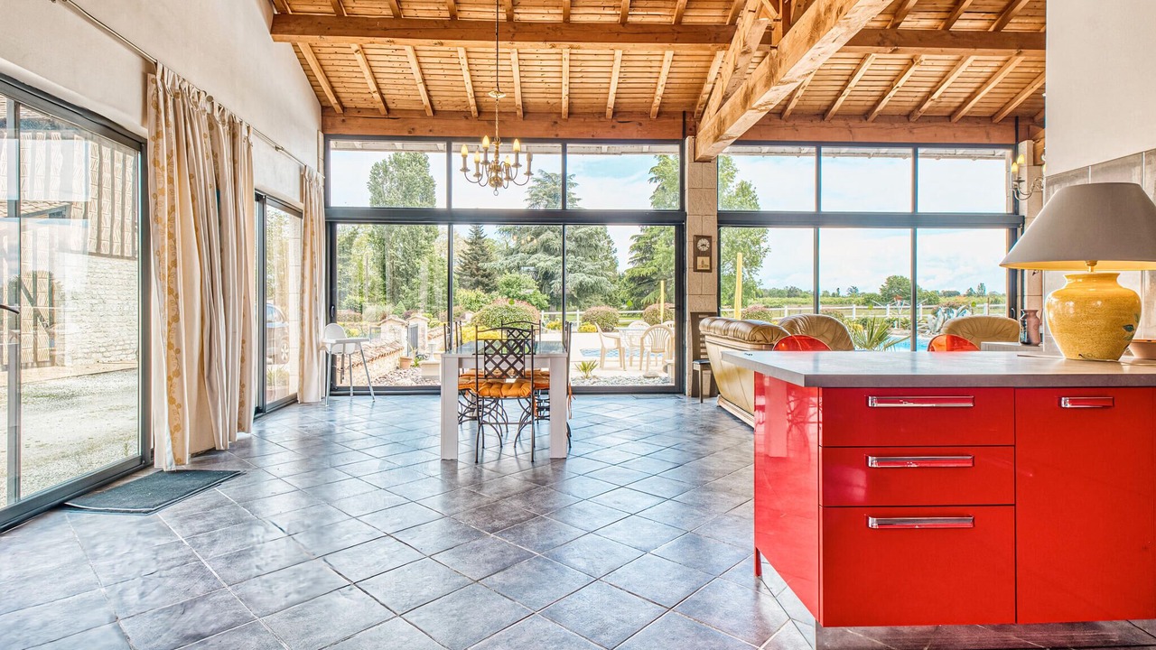 Photo of Others in Gardonne