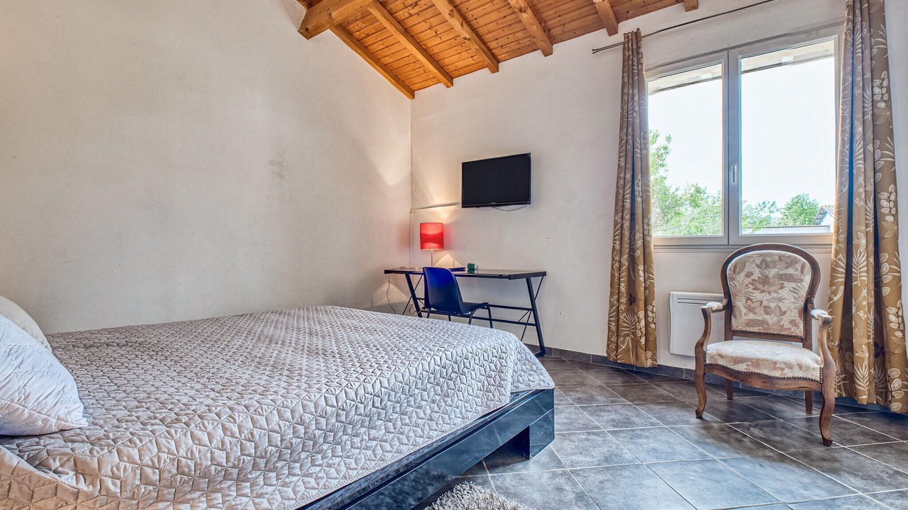 Photo of Others in Gardonne