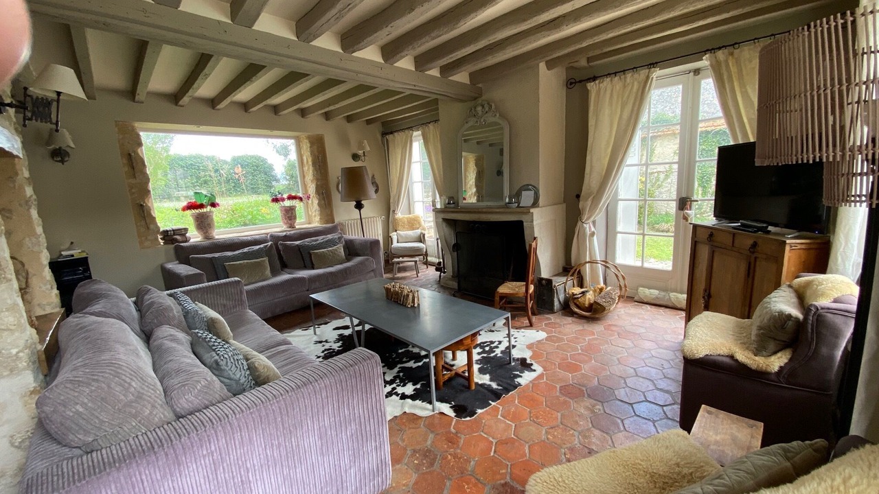 Photo of Livingroom in Buthiers