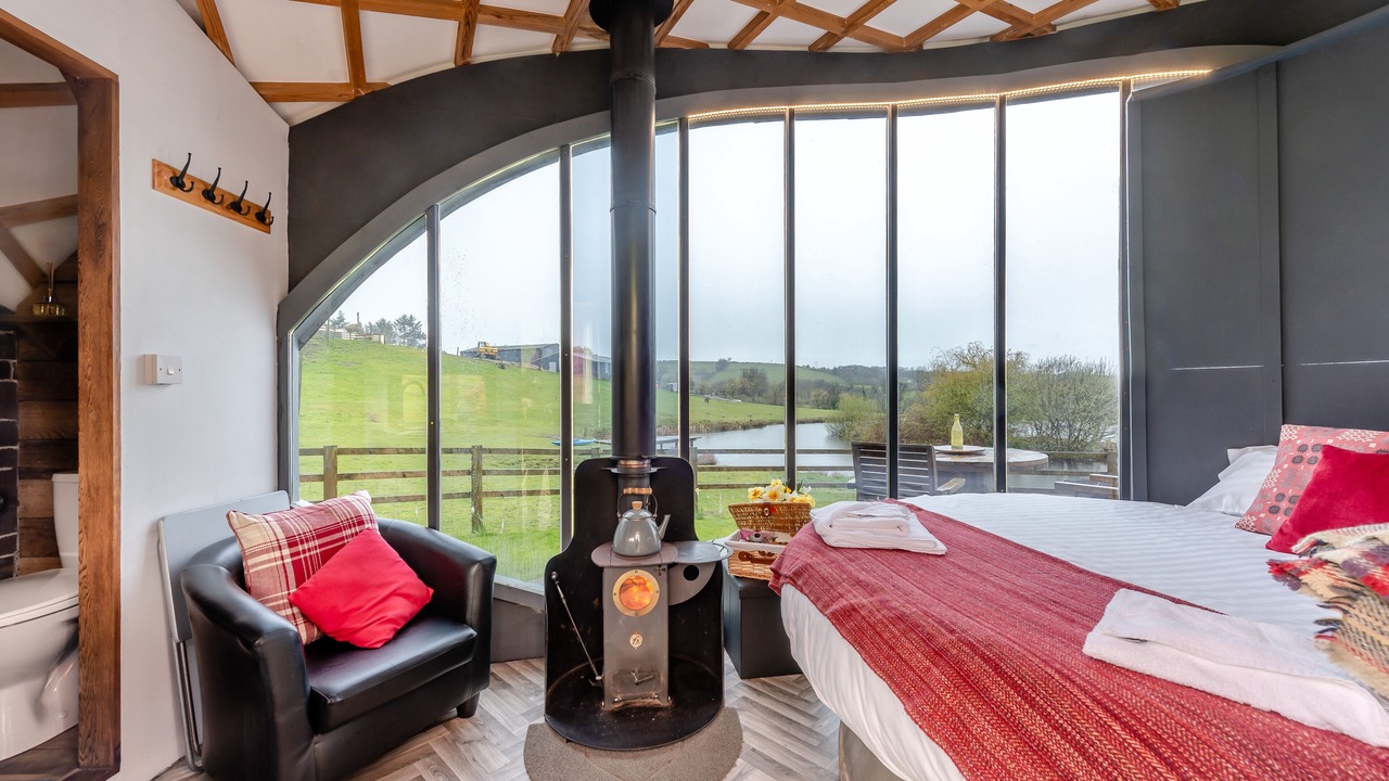 Photo of Bedroom in Felinfach