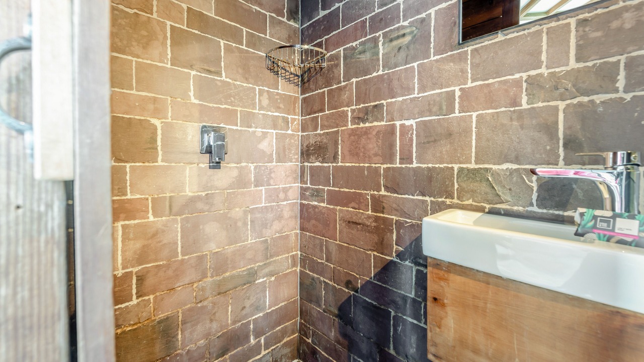 Photo of Bathroom in Felinfach