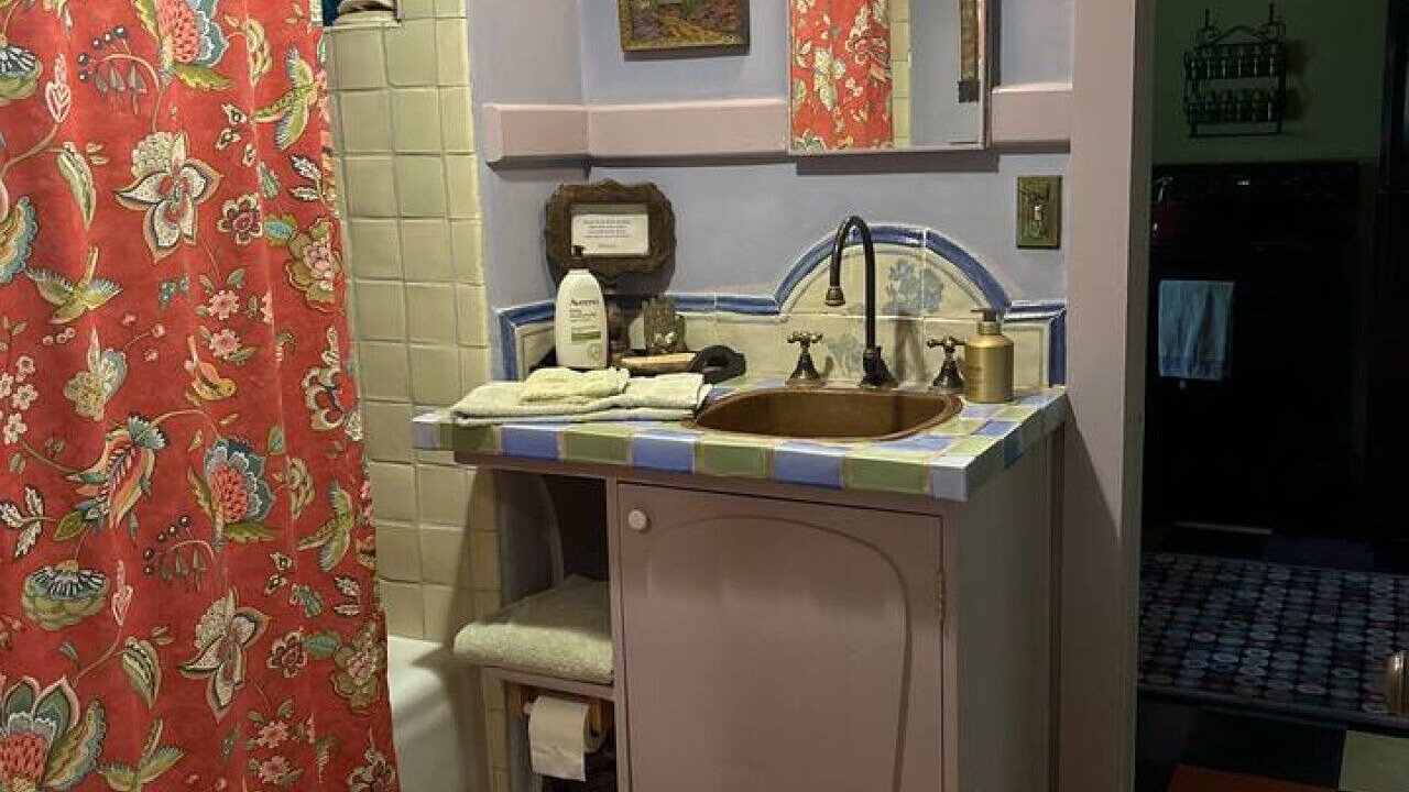 Photo of Bathroom in Tesuque