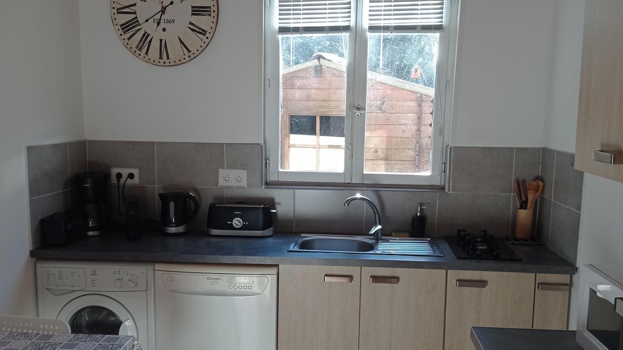 Photo of Kitchen in Castillon