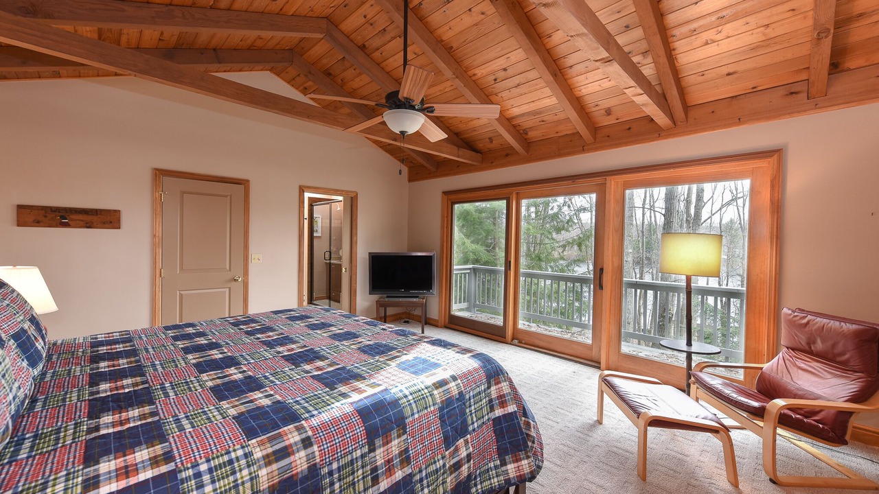 Photo of Bedroom in McHenry