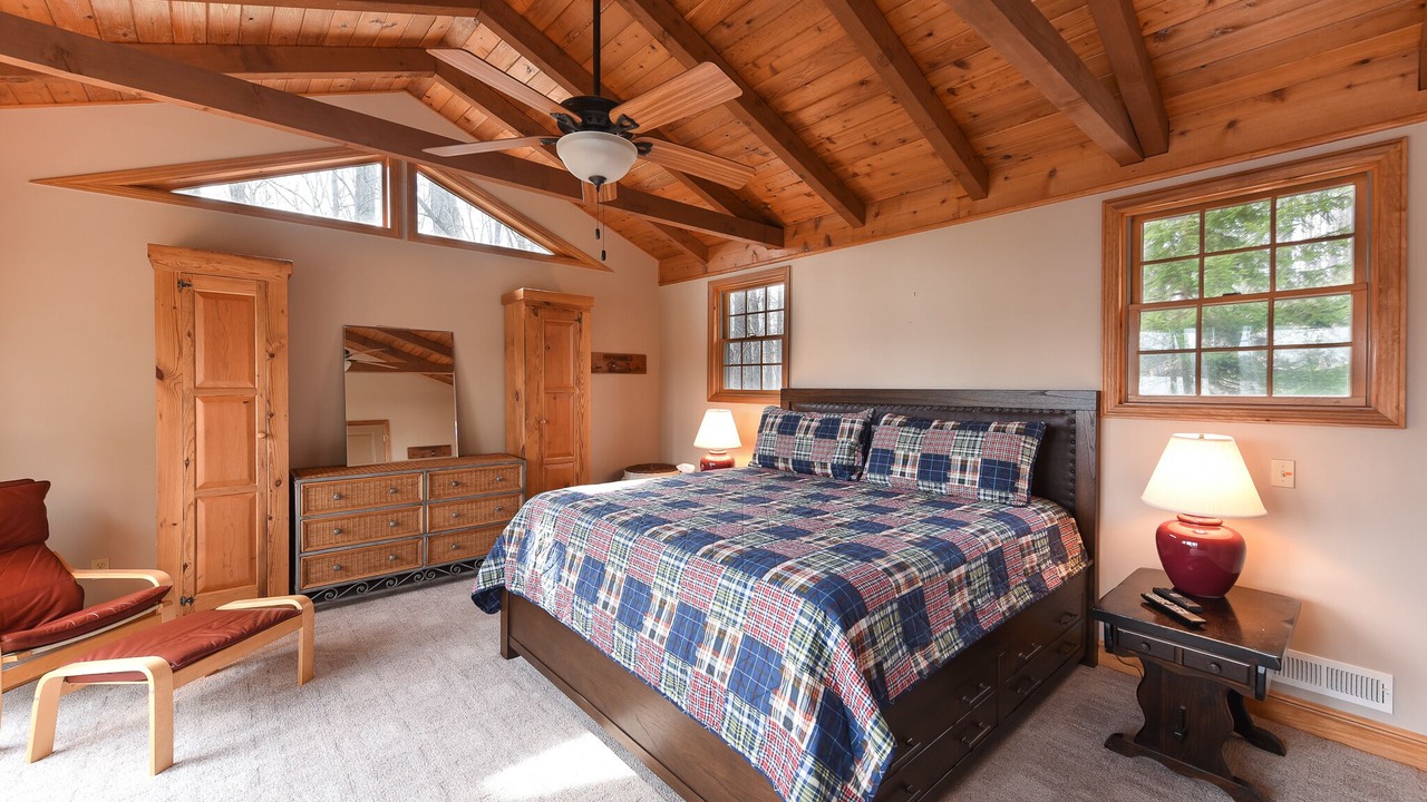 Photo of Bedroom in McHenry