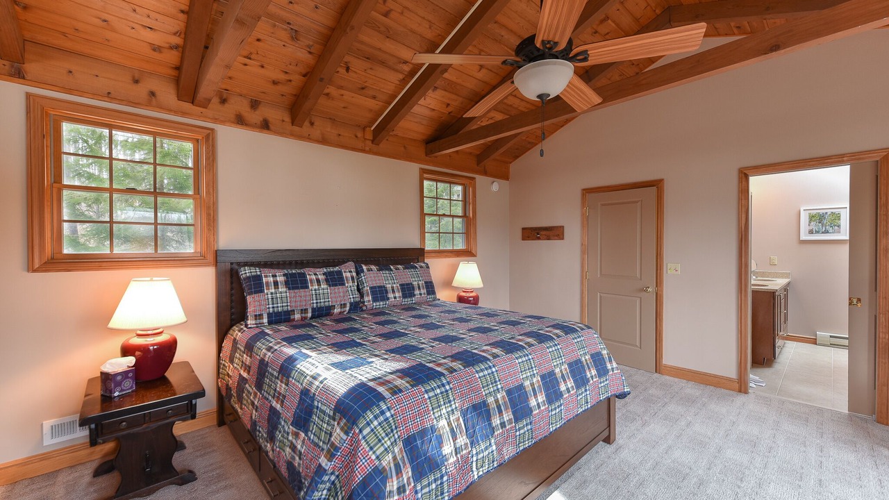 Photo of Bedroom in McHenry