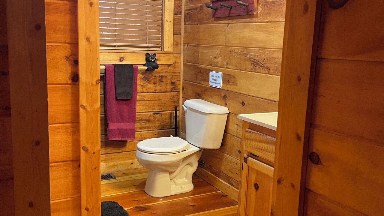 Photo of Bathroom in Cedar Cliff