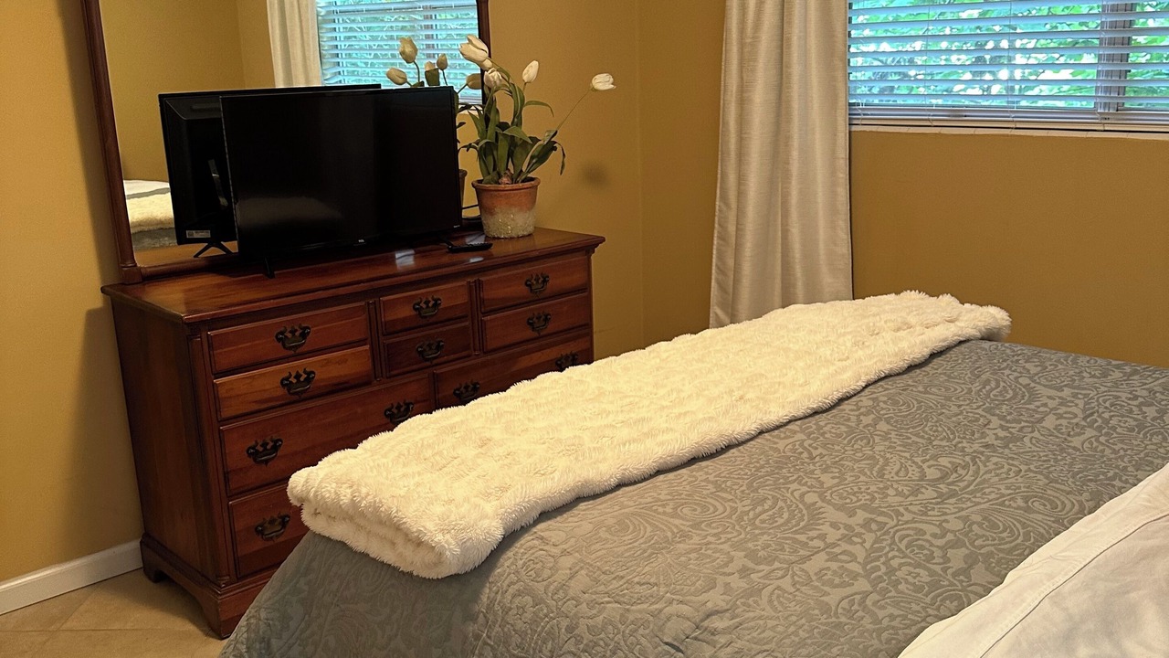 Photo of Bedroom in Cedar Cliff