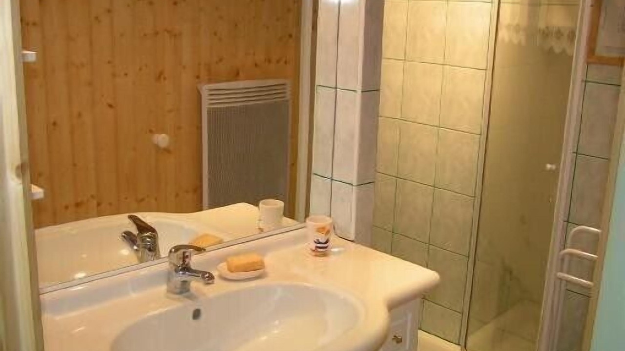 Photo of Bathroom in Laveissiere