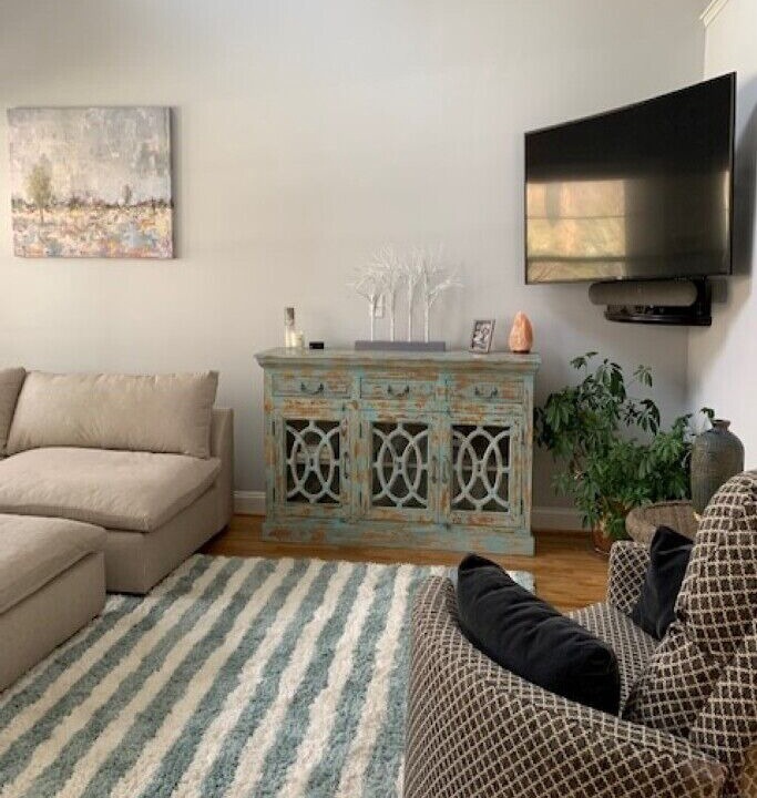 Photo of Livingroom in Greensboro