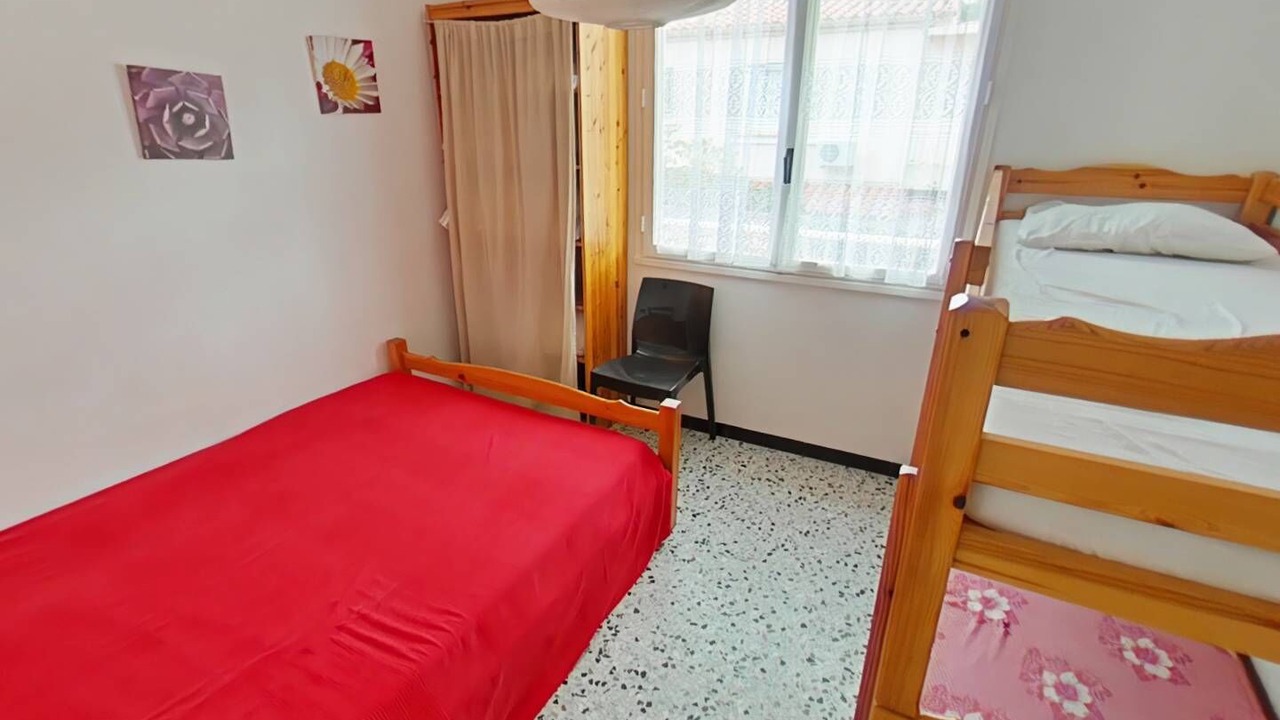 Photo of Bedroom in Fleury