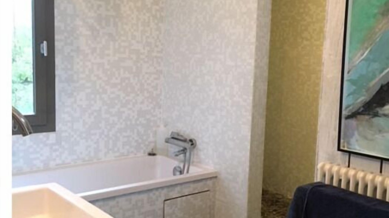 Photo of Bathroom in Roquefort-des-Corbieres