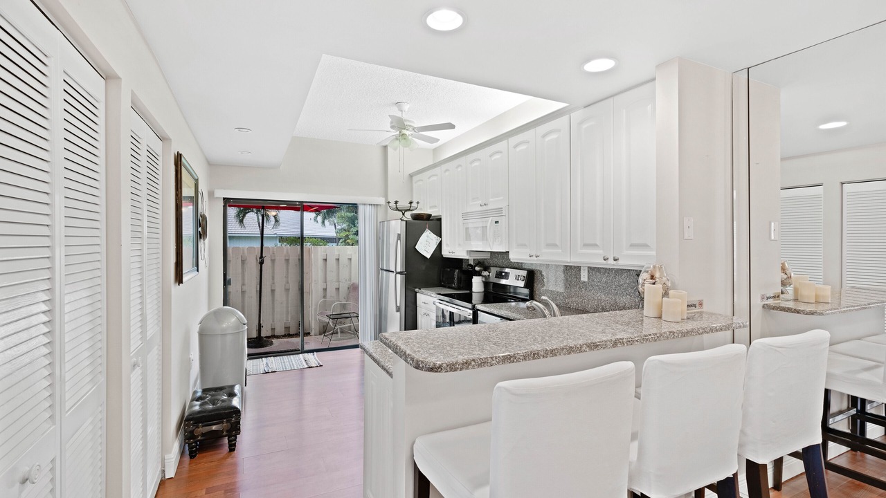 Photo of Others in Bella Vista