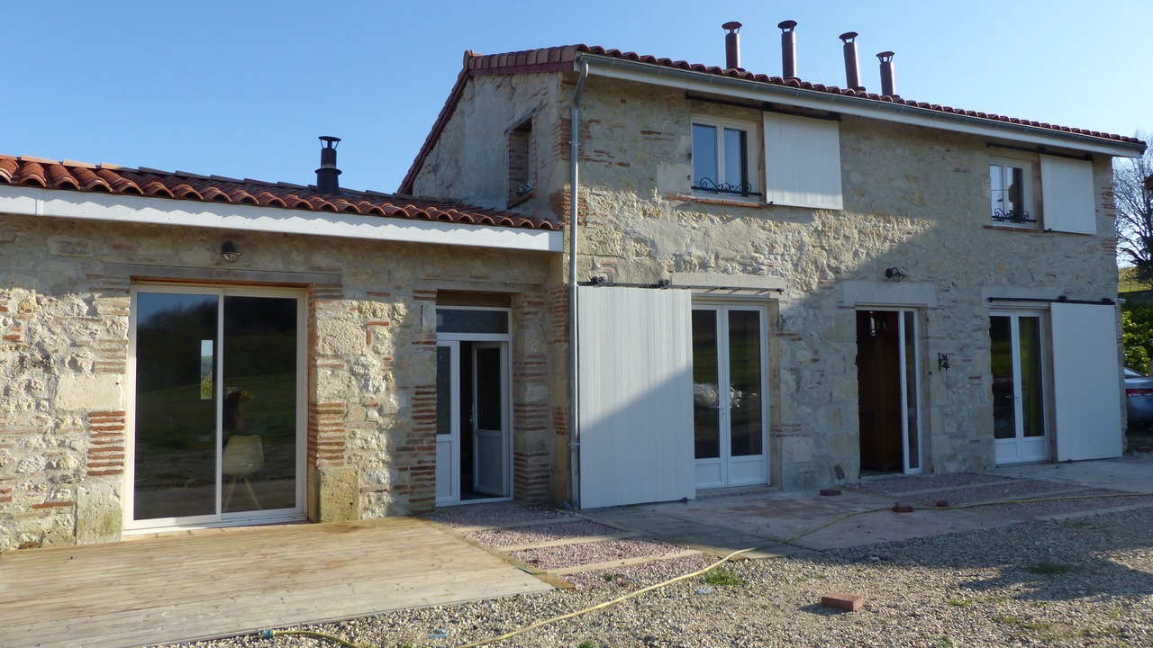 Photo of Outdoor in Saint-Loup