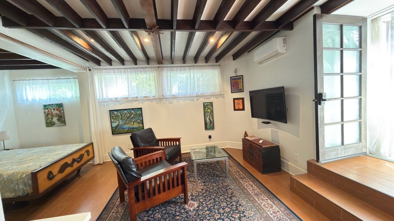 Photo of Bedroom in Hollywood