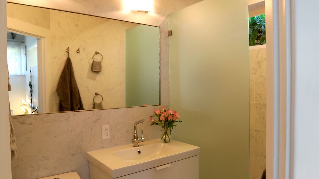 Photo of Bathroom in Hollywood