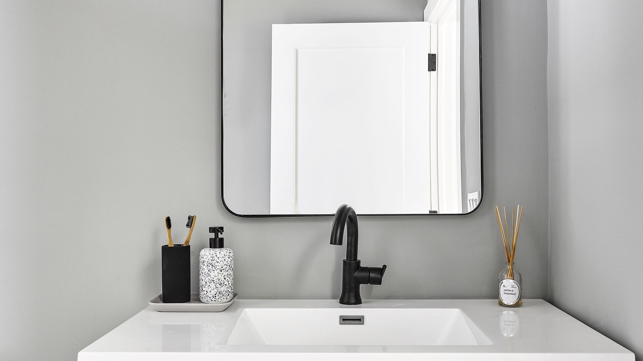 Photo of Bathroom in Point Breeze