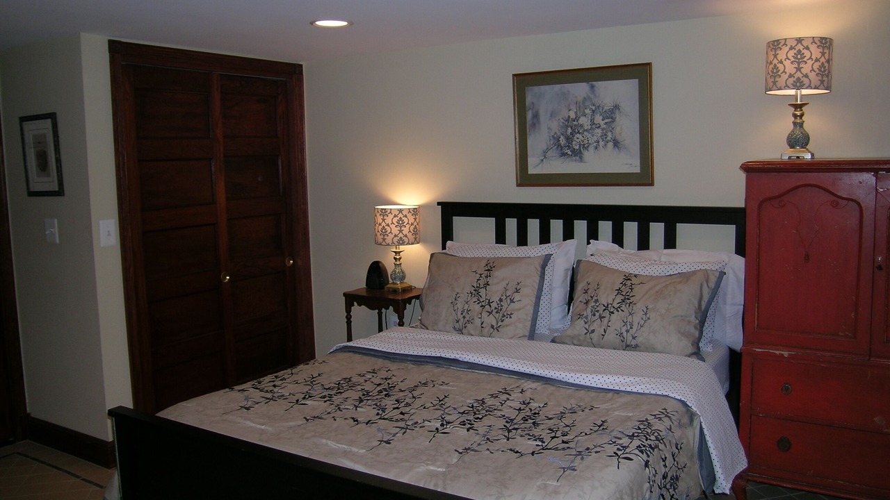 Photo of Bedroom in Columbia Heights