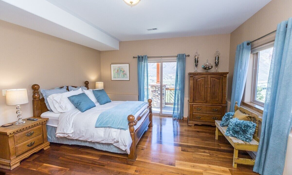 Photo of Bedroom in Glenwood Springs