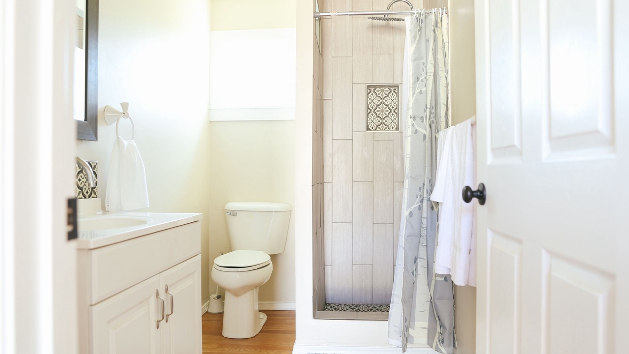 Photo of Bathroom in Wofford Heights