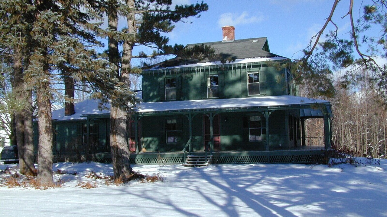 Photo of Others in Bread Loaf